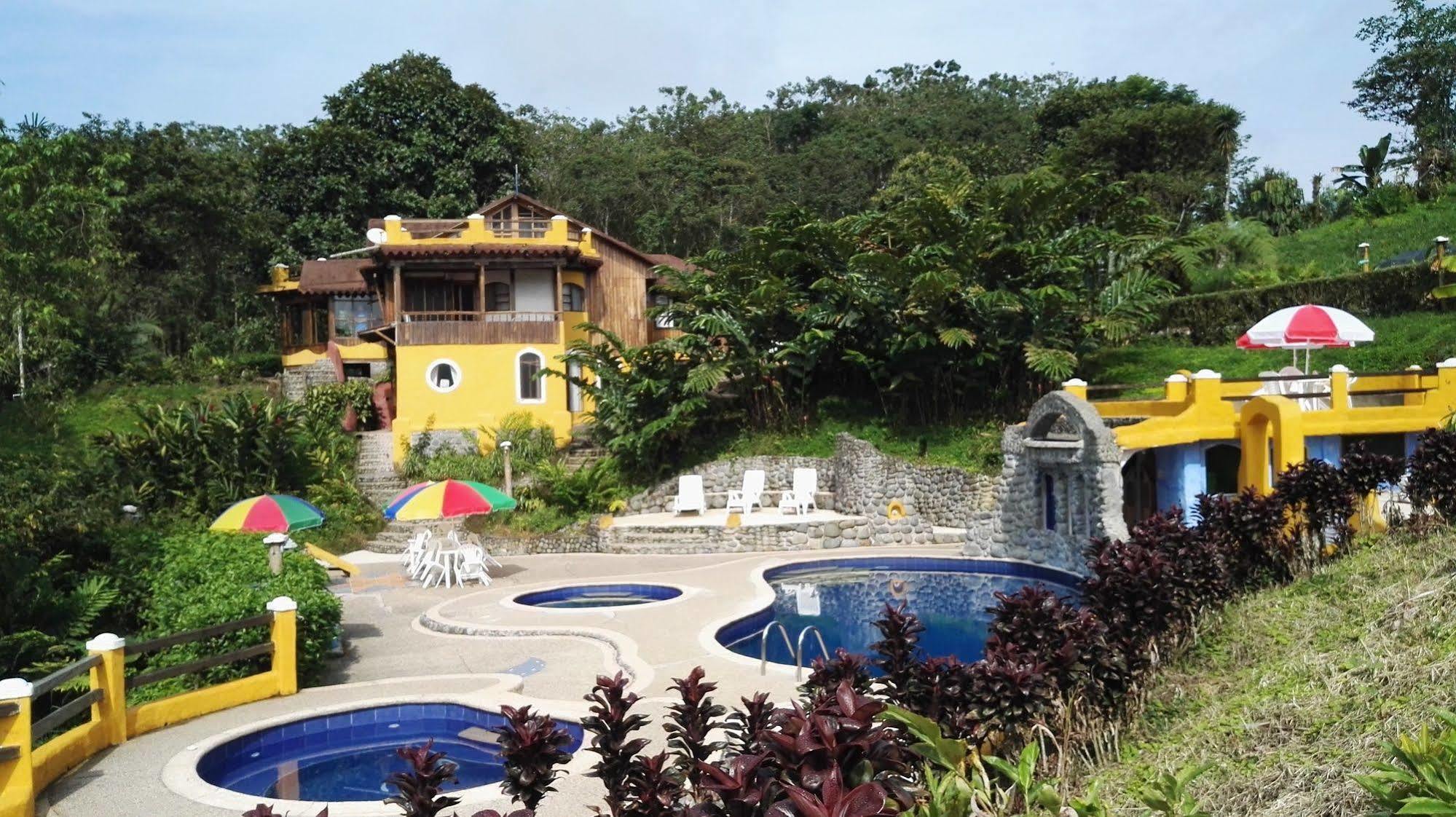 Hosteria "El Encanto" San Miguel de los Bancos Exterior foto